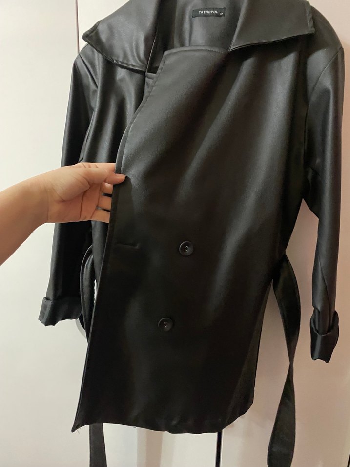 Siyah Deri Kemerli Ceket - Görsel 5