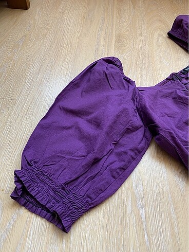 38 Beden Mor crop bluz