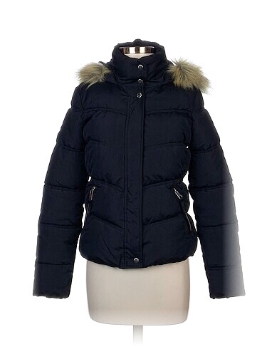 Bershka Mont %70 İndirimli.