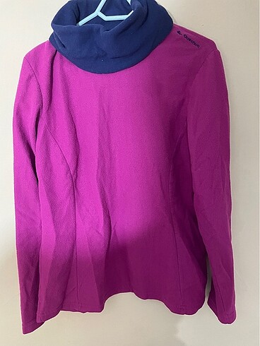 Quechua Pembe üst