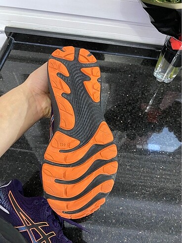 37,5 Beden Asics orjinal kadin ayakkabi