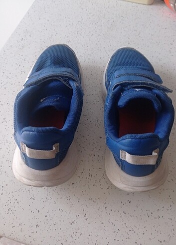 Adidas Erkek çocuk spor ayakkabı 33 numara