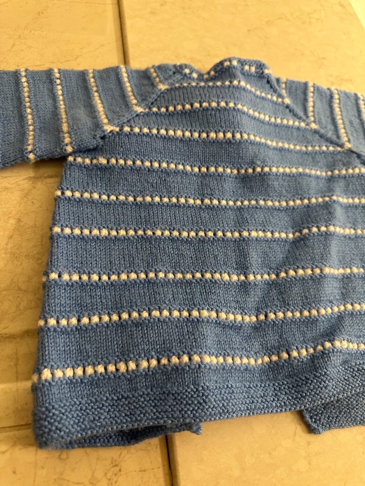 Mavi Erkek Çocuk Örgü Hırka - Görsel 4