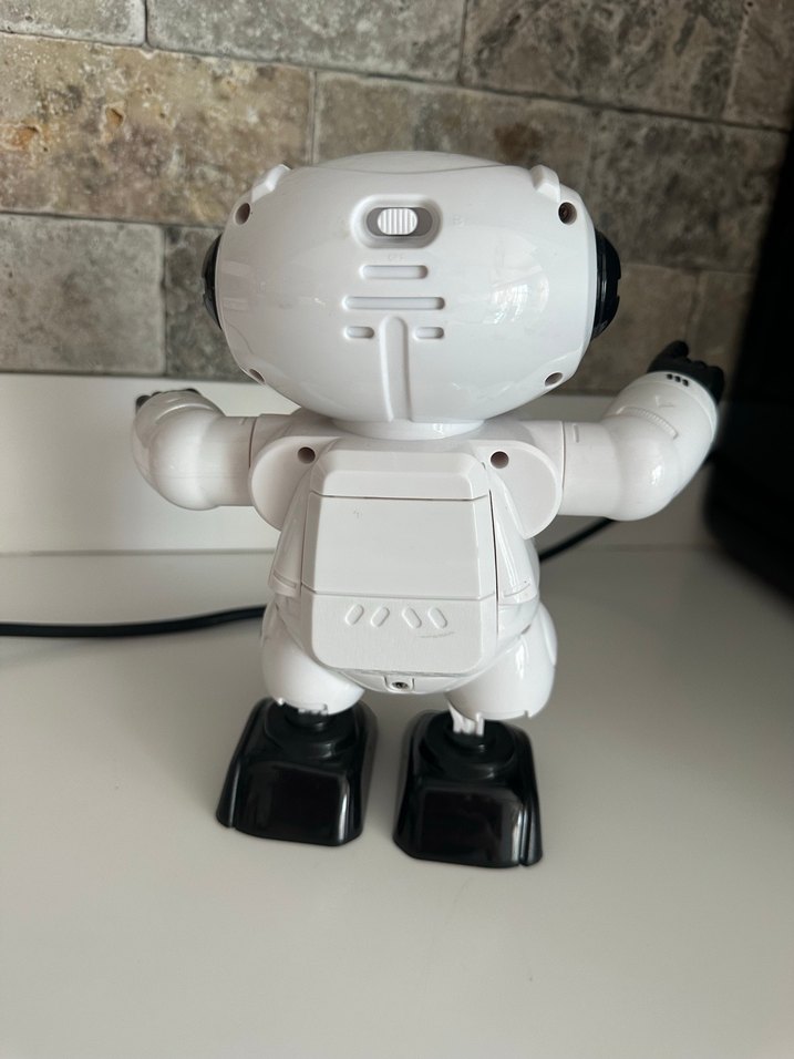 Silverlit Robo Beats robot oyuncak - Görsel 2