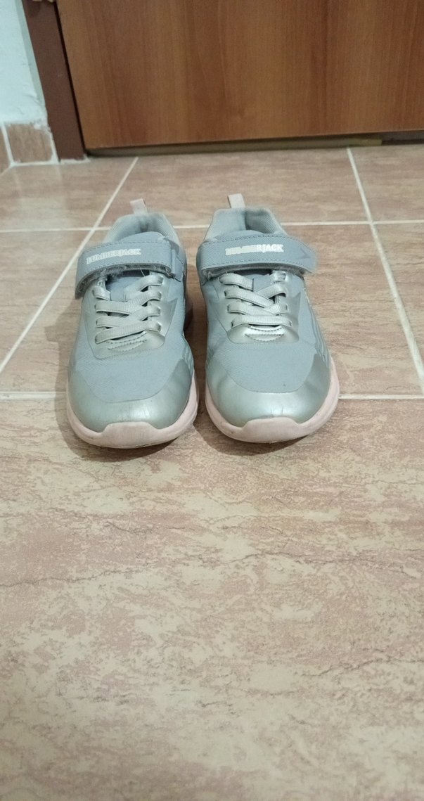 Kız Çocuk Gri Spor Ayakkabı - Görsel 2