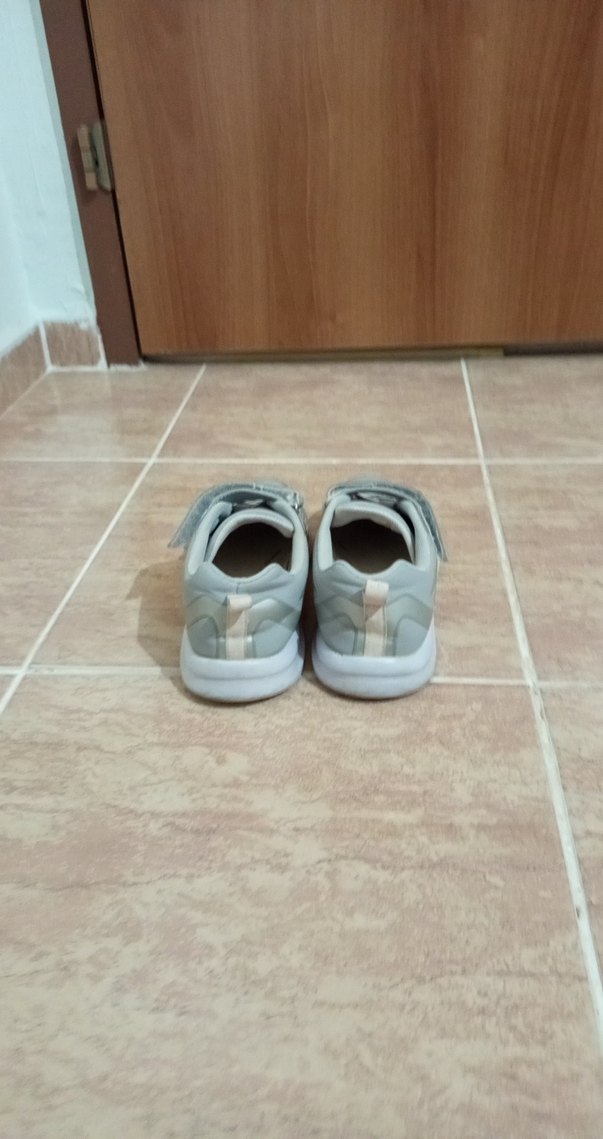 Kız Çocuk Gri Spor Ayakkabı - Görsel 4