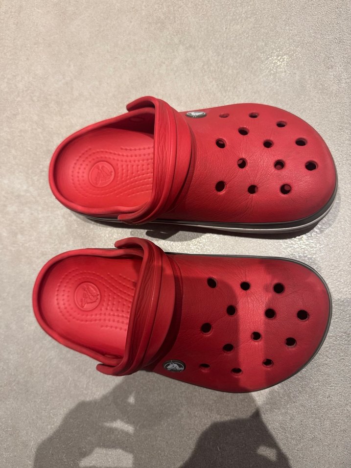 Kırmızı Unisex Crocs Terlik - Görsel 3