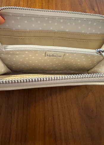 KİPLİNG SIFIR Bej Deri Fermuarlı Kadın Cüzdanı - Görsel 5