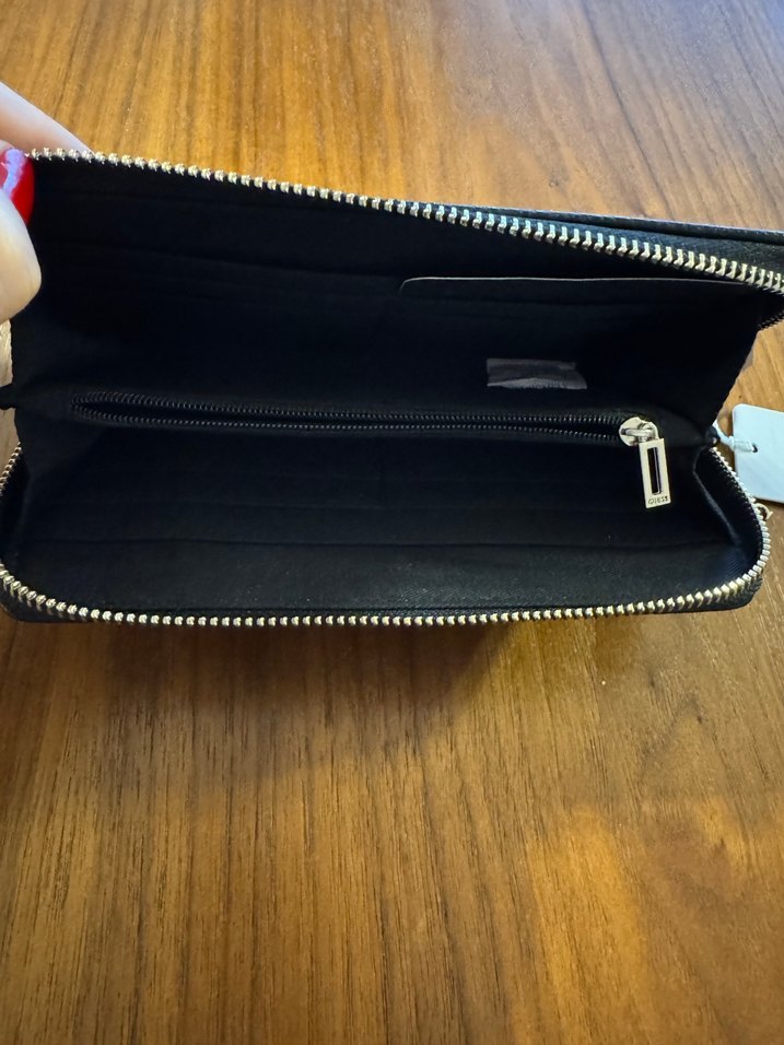 SIFIR Guess Siyah Deri Fermuarlı Kadın Cüzdanı - Görsel 4