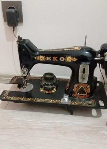 EKO Siyah Dikiş Makinesi Antika 50 yillik
