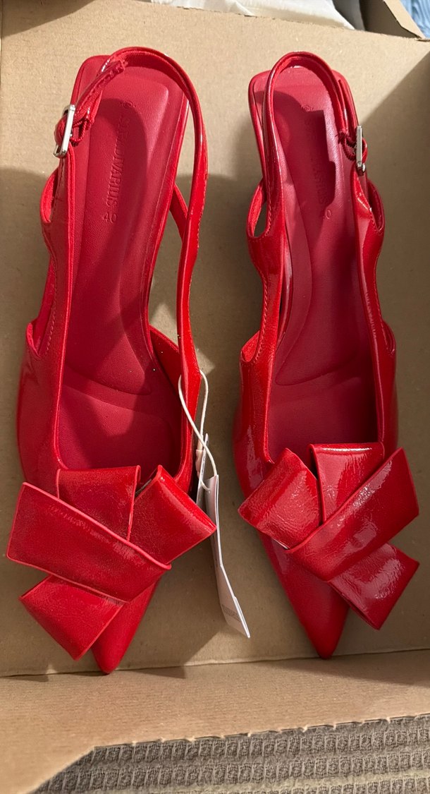Kırmızı Tokalı Stiletto Kadın Ayakkabı - Görsel 3