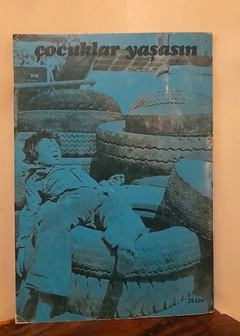 Çocuklar Yaşasın 1977 Karikatür Kitabı - Görsel 2