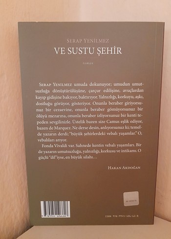 Serap Yenilmez - Ve Sustu Şehir Roman