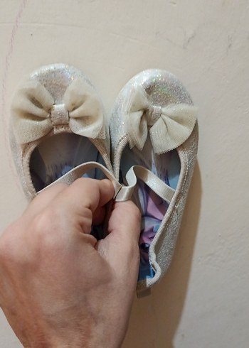 Kız Çocuk Beyaz Bantlı Babet Ayakkabı - Görsel 2