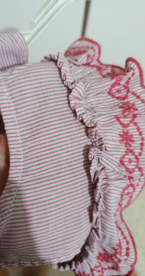 Pembe Nakışlı Fırfırlı Kolsuz Kız Elbisesi - Görsel 3