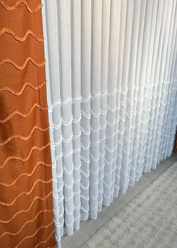 Gri Zebra Desenli Yatak Örtüsü ve fon perde - Görsel 8