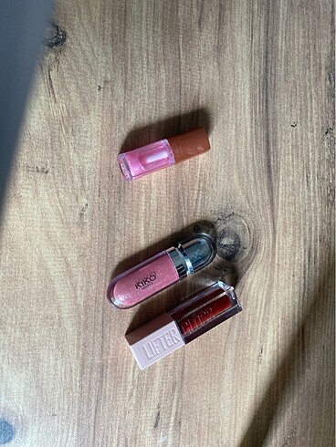 Gloss set