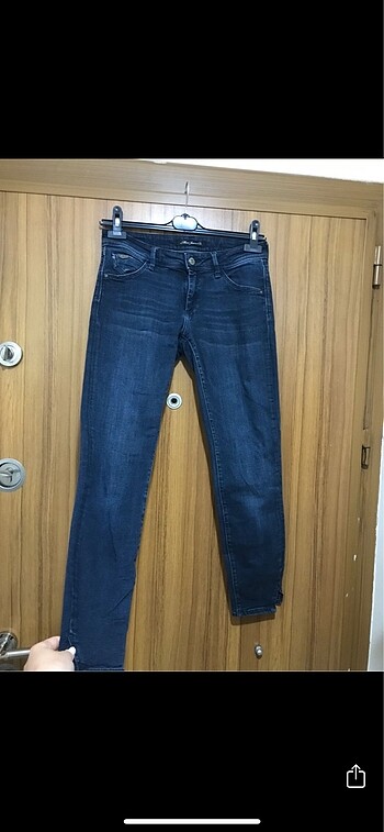 27 Beden Mavi jean