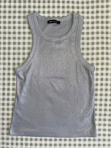 Kolsuz simli body