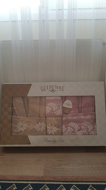 6lı Bornoz set çeyizlik Gülpembe Marka Kutulu