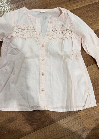 Kız Çocuk Nakışlı Düğmeli uzun Kollu Gömlek - Görsel 4