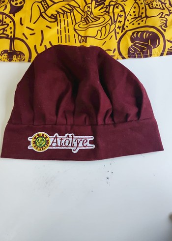 Baskılı Mutfak Önlüğü ve Bordo Şef Şapkası - Görsel 6