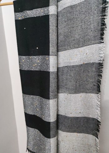 Gri Yün Kadın Atkı - Görsel 2