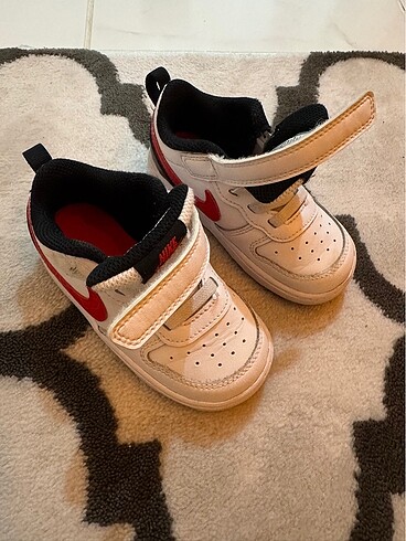 Nike 23.5