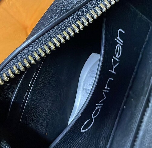 Beden Calvin klein askılı çanta
