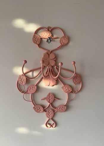 Pembe Askı