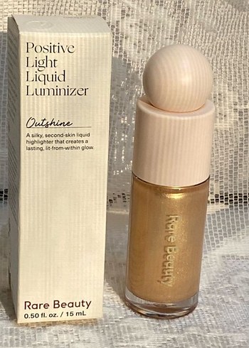 Rare Beauty Outshine Highlighter