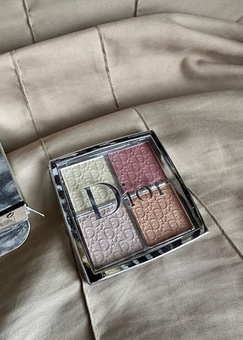 Dior Highlighter Palette