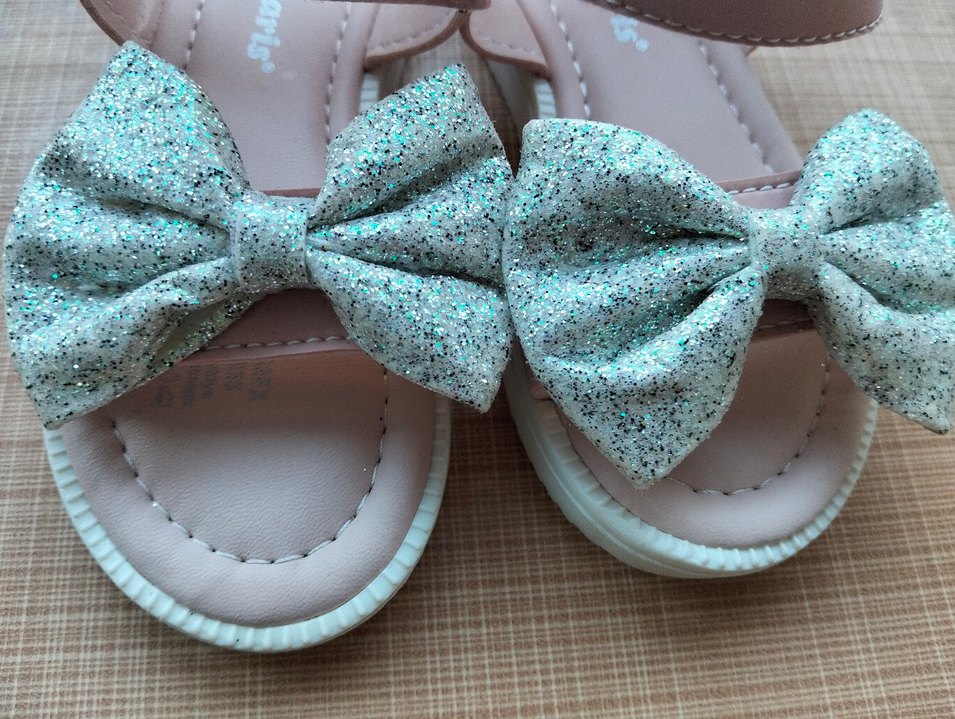 Pembe Fiyonklu Kız Çocuk Sandalet - Görsel 2