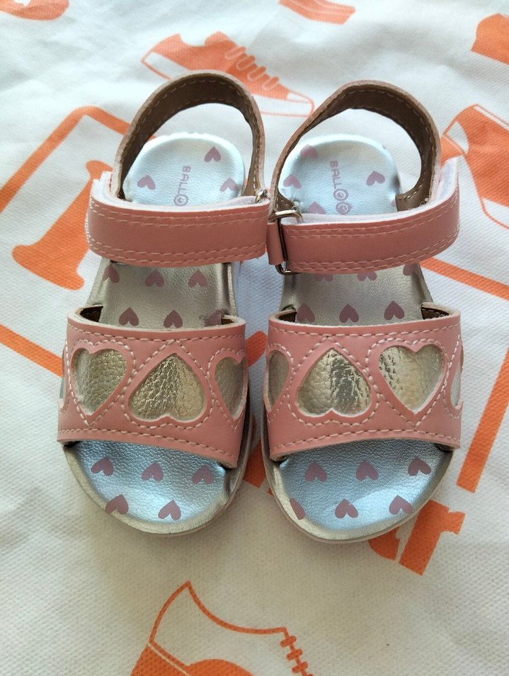 Kız Çocuk Pembe Nakışlı Tokalı Sandalet - Görsel 2