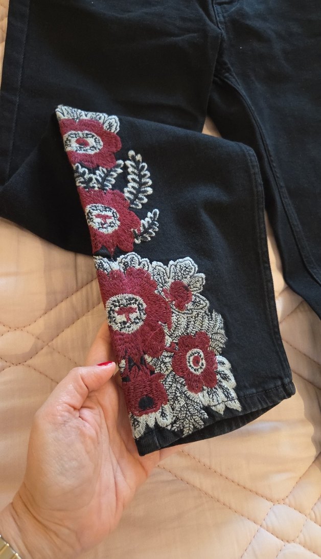 Nakışlı Siyah Kadın Kot Pantolon mango - Görsel 2