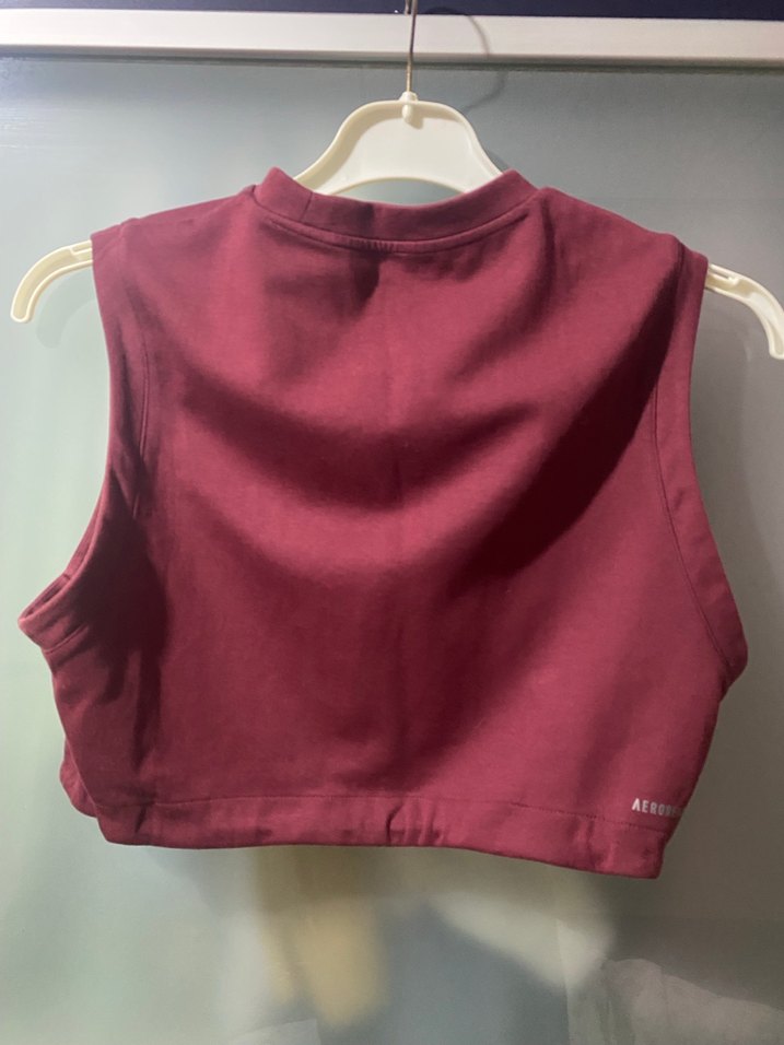 adidas Bordo Yüksek Yakalı crop Kolsuz Spor Üst - Görsel 4