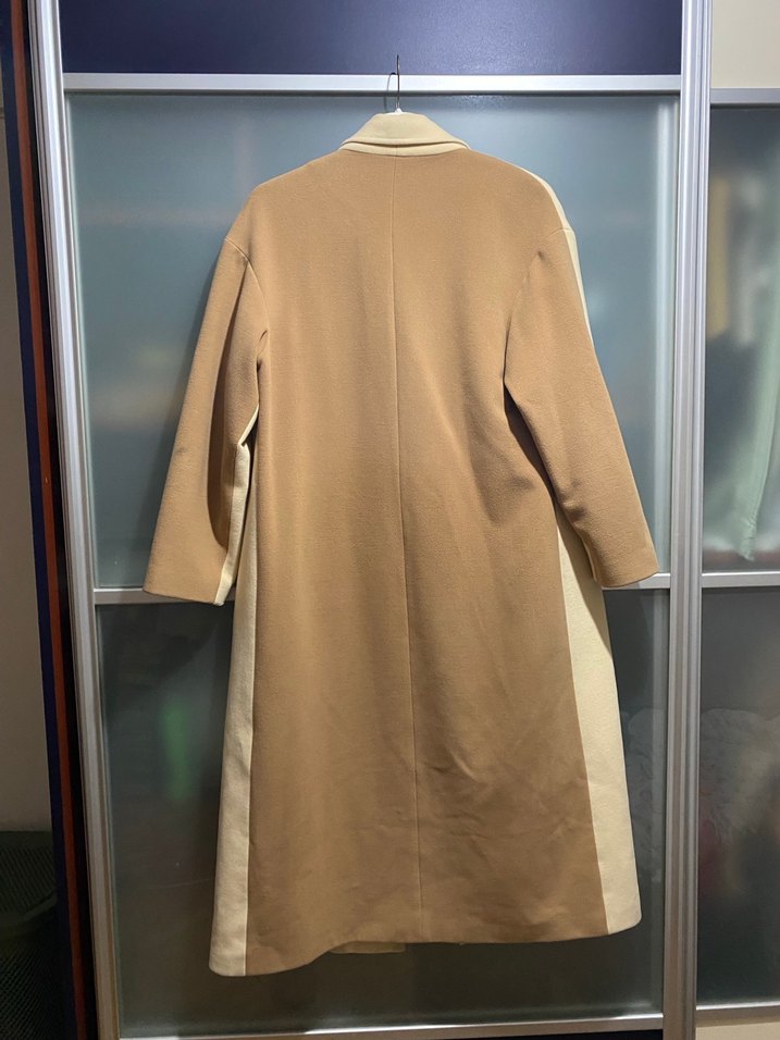 Çift Renkli Kemerli Kaban - Görsel 4