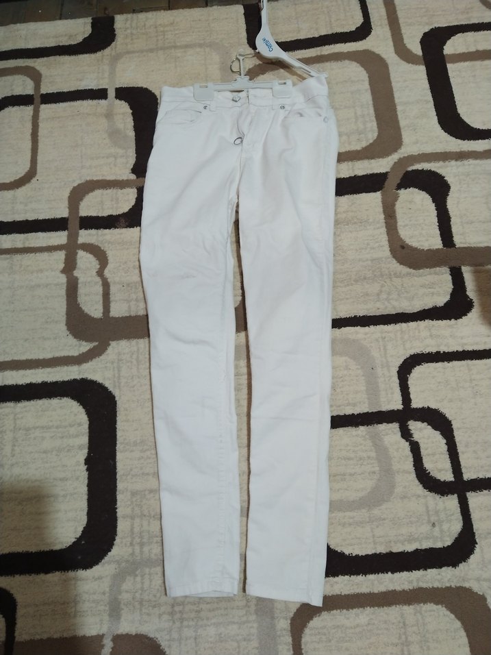 Beyaz Kadın Midi Kumaş Pantolon - Görsel 2