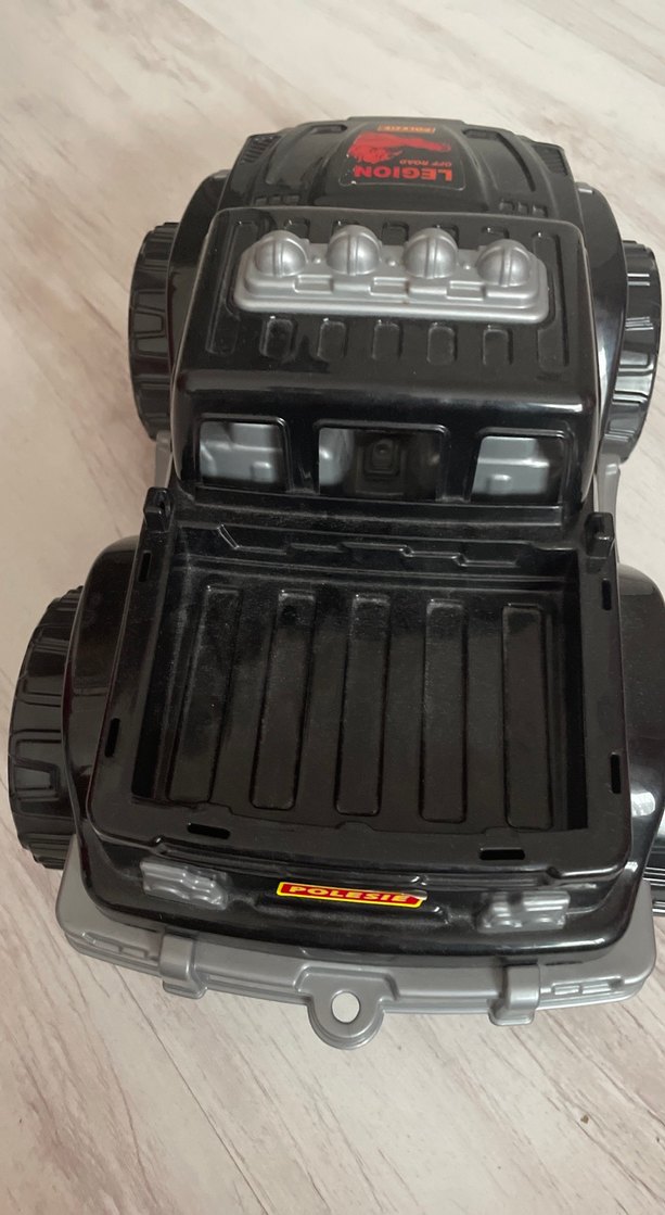 Siyah Legio Off Road Oyuncak Araba. 30/32 cm boyu - Görsel 3