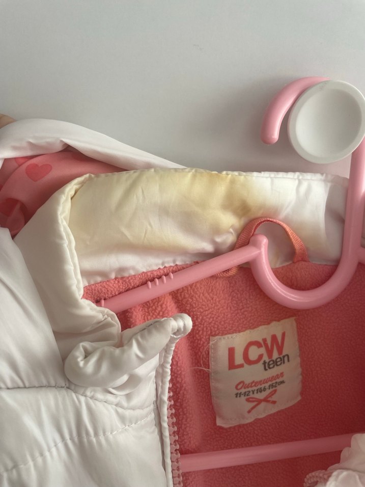 Kızlar için Beyaz Fermuarlı Mont - Görsel 4