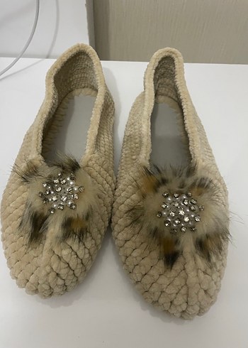 Kürk Detaylı Bej Kadın Terlik - Görsel 4