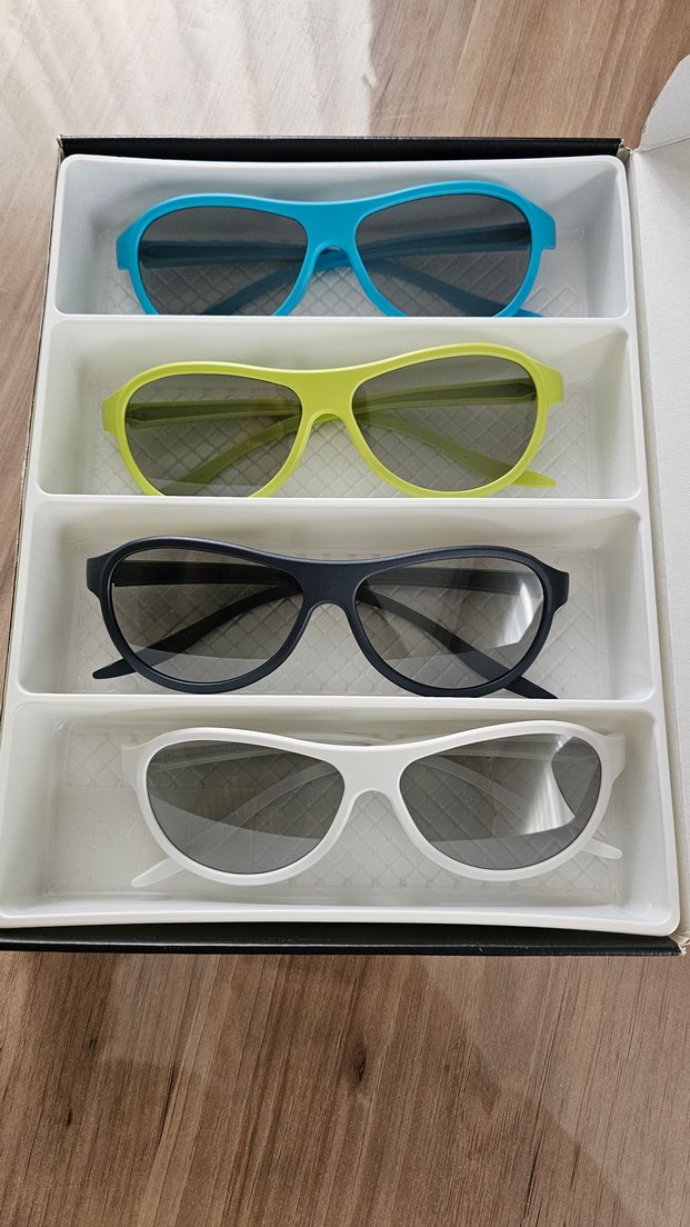 LG Cinema 3D Gözlük Seti 4'lü Renkli Retro - Görsel 2