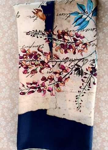 Armine ipek eşarp - Görsel 6
