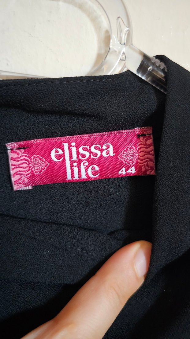 Zincir Detaylı Siyah Uzun Kadın Elbise - Görsel 4