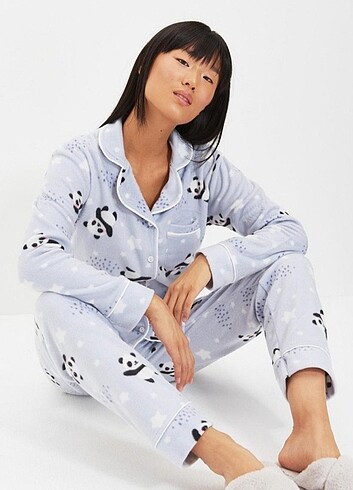 Trendyolmila panda desenli mavi polar pijama takımı 