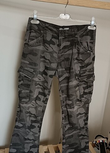 LCW erkek kamuflaj desenli pantolon 