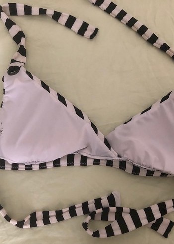 38 Beden Çizgili Kadın Bikini Üstü