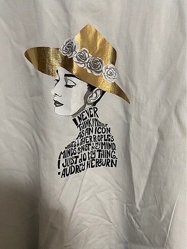 American Vintage Beyaz Audrey Hepburn baskılı tişört