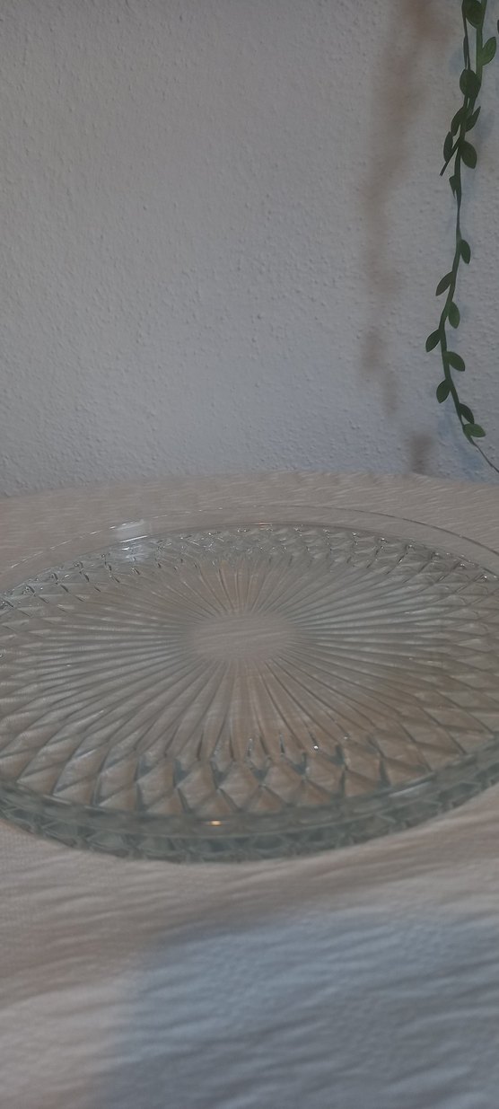 Vintage Kesme Desenli Cam Tabak - Görsel 3