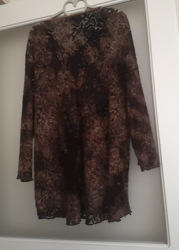 Dantelli markalı tunik bluz - Görsel 8